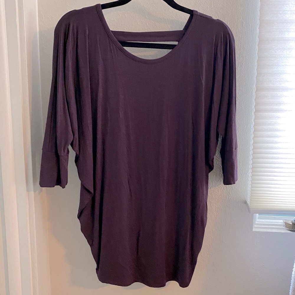 Market & Sprice batwing top